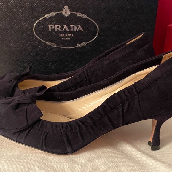 Prada suede heels with bows on the toes - Picture 10 of 10